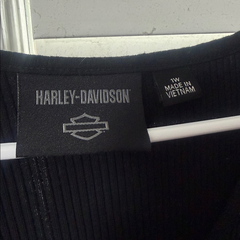 Harley-Davidson Black Short-Sleeve Ribbed Henley Tee - Picture 3 of 6